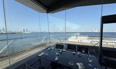 海を望むレストランで、フレンチを。